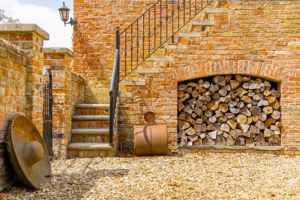 The Coach House- click for photo gallery